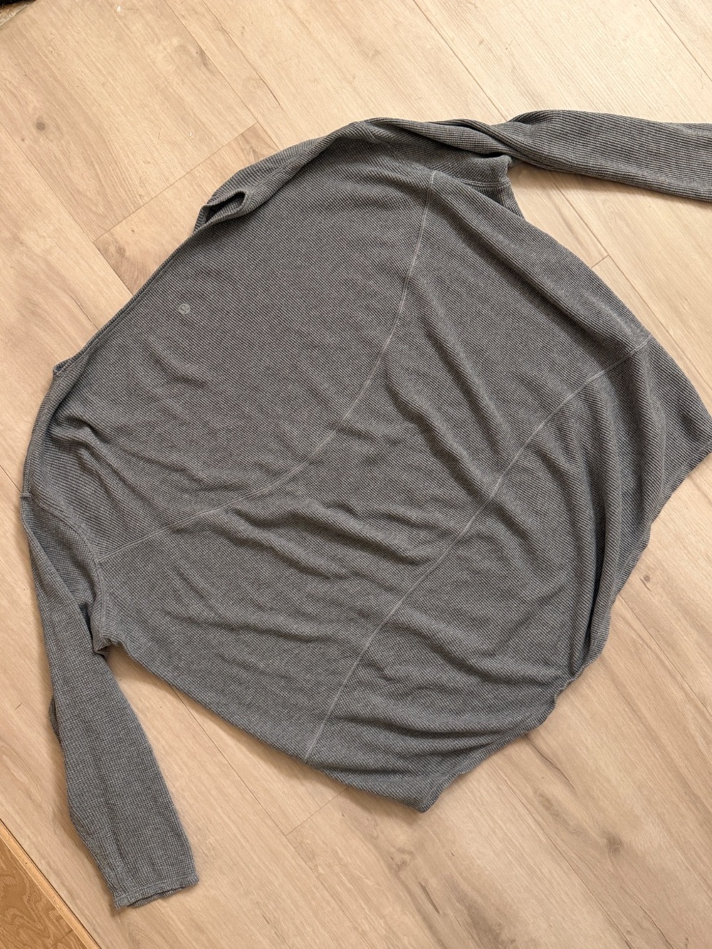 lululemon athletica Long Sleeve Knit Top - Gray